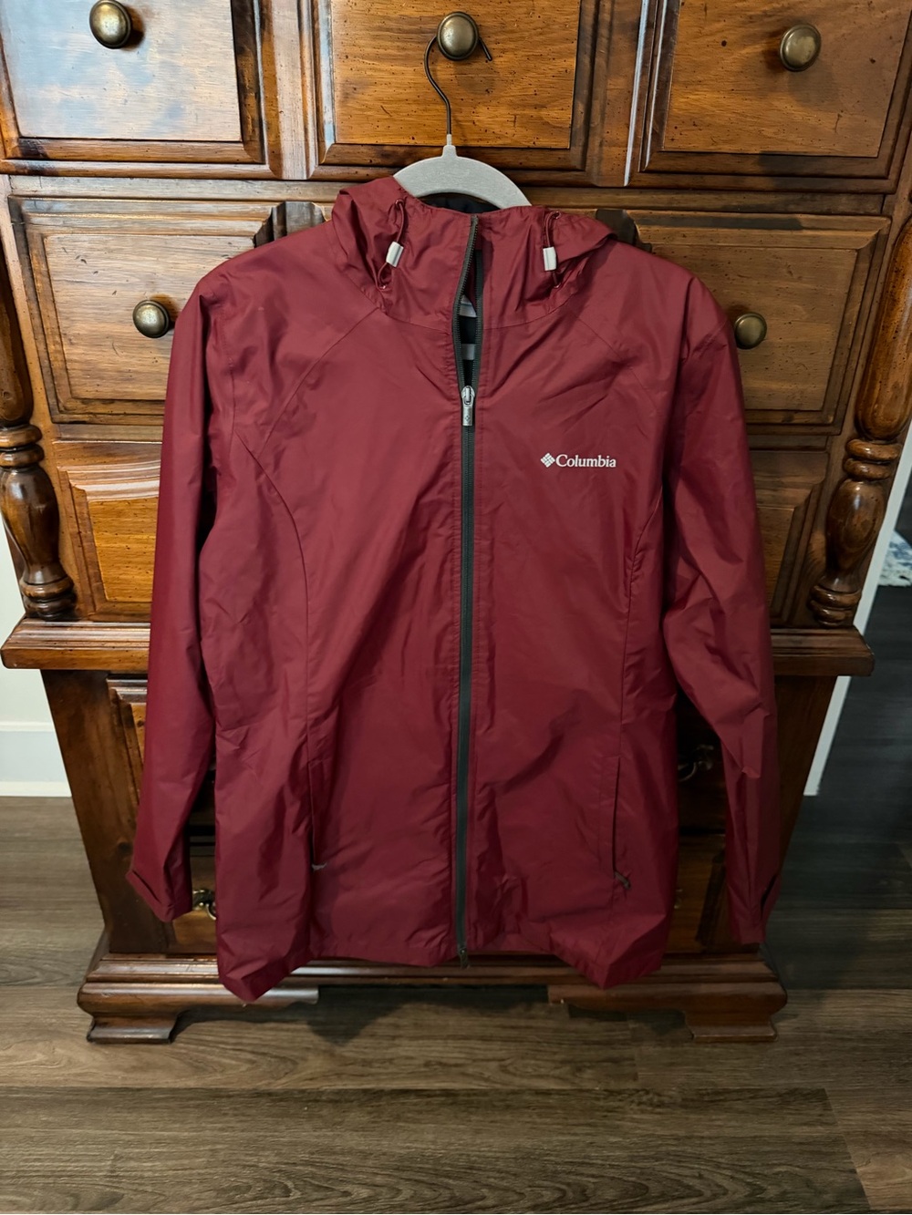 Columbia Women's Maroon Hooded Ski & Snow Jacket